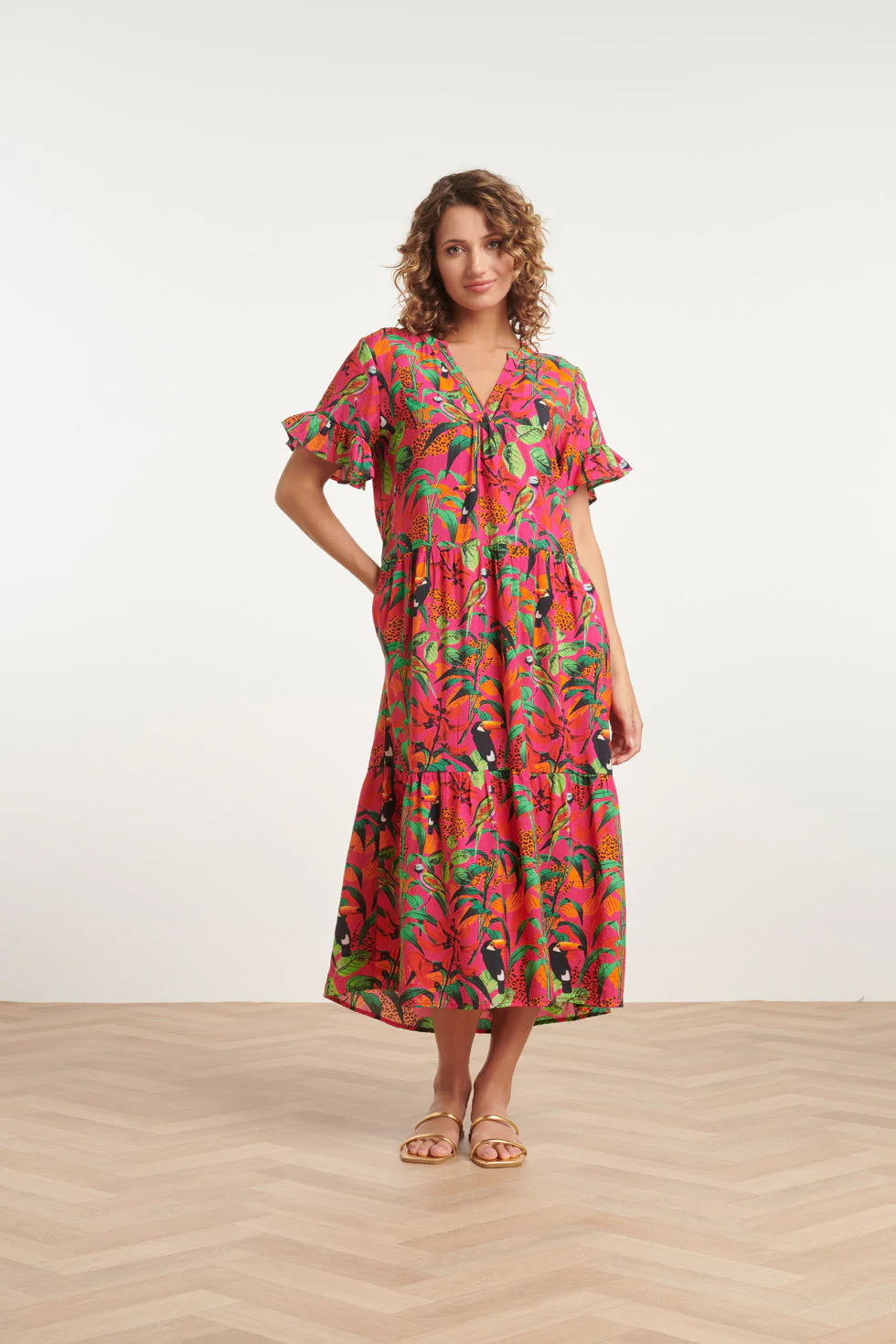 Smashed Lemon 24059 fuchsia midi jurk met jungle print |