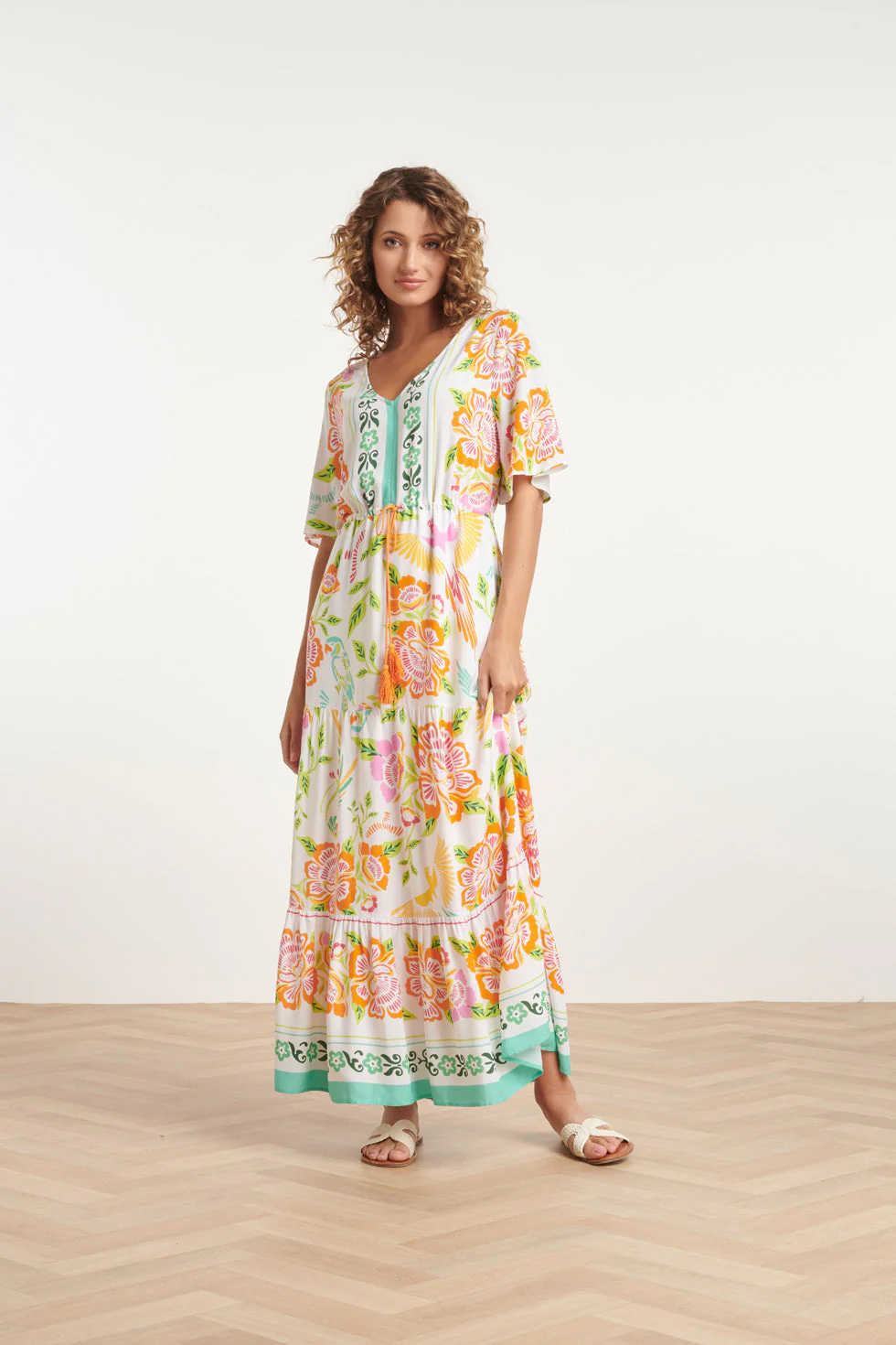 Smashed Lemon 24061 zomer maxi jurk met bloemenprint |