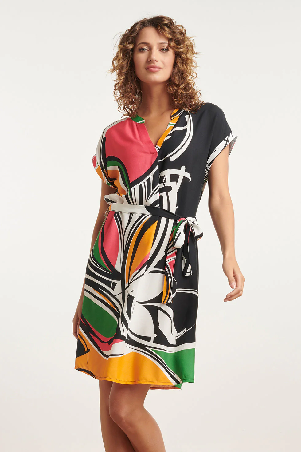 Smashed Lemon 24151 zomerjurk met abstracte bloemenprint |