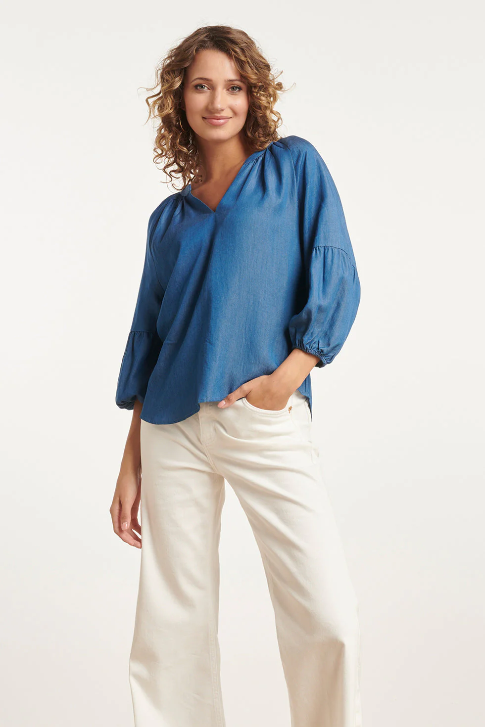 Smashed Lemon 24095 denim look top met v-halspofmouwen |