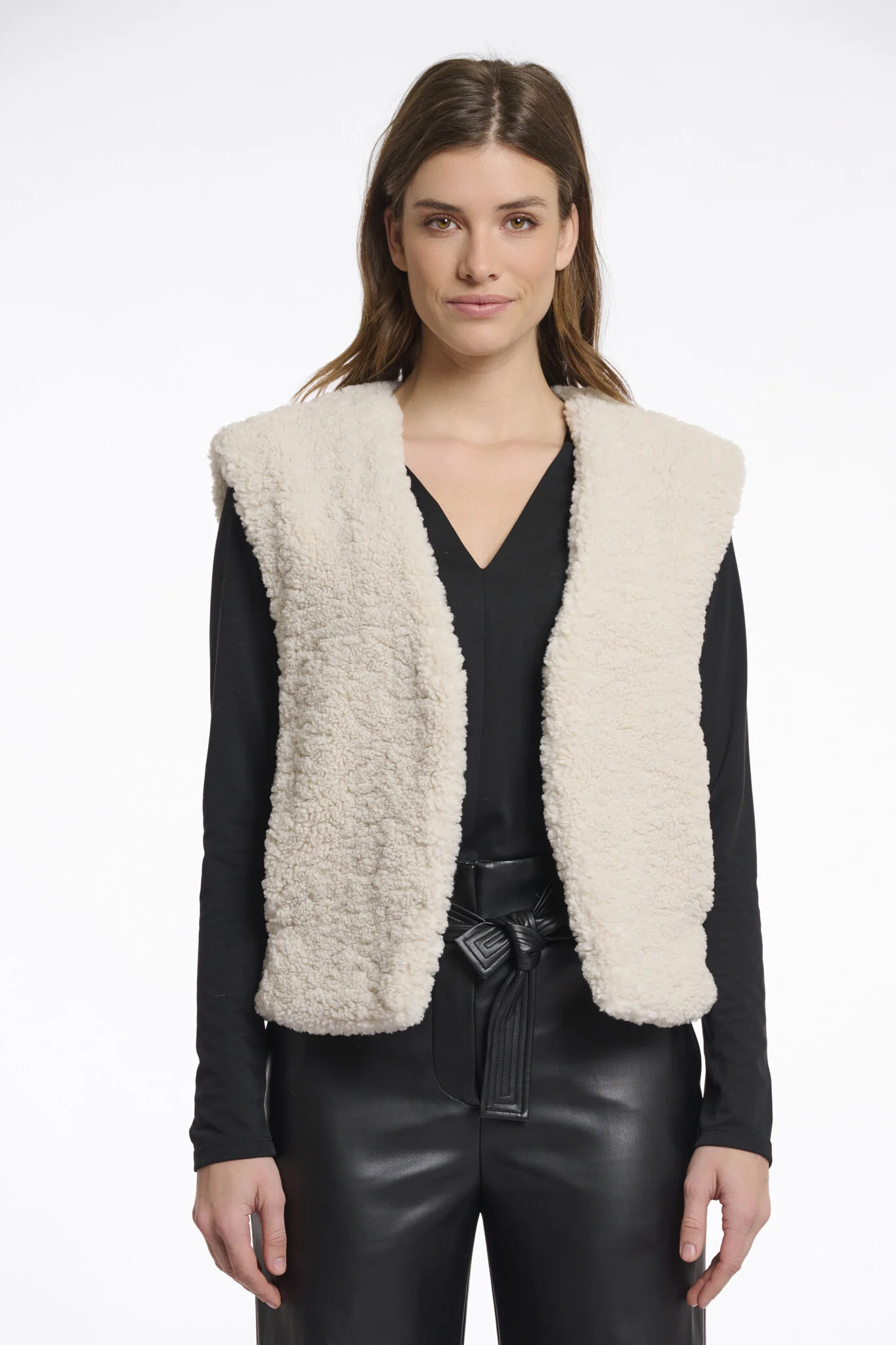 Rino & Pelle Frencie.7002512 rino en pelle cropped teddy waistcoat birch