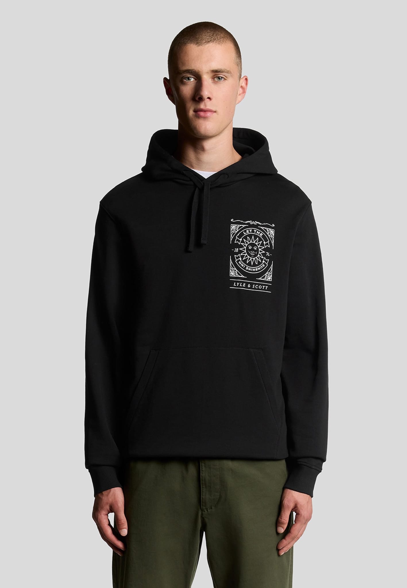 Lyle and Scott Sunshine in grfic hoodie -
