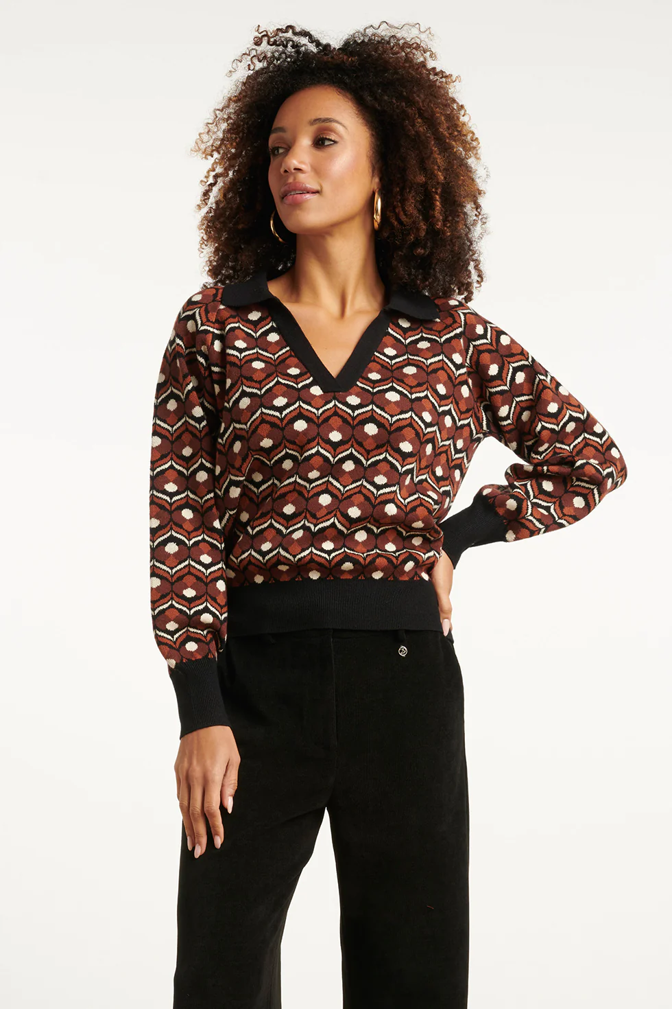Smashed Lemon Retro gebreide top in bruin en zwart met v-hals en kraag |