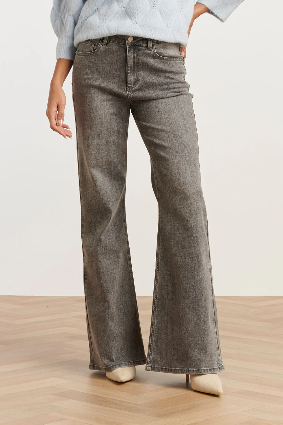 Smashed Lemon Mediumblauwe flared jeans |
