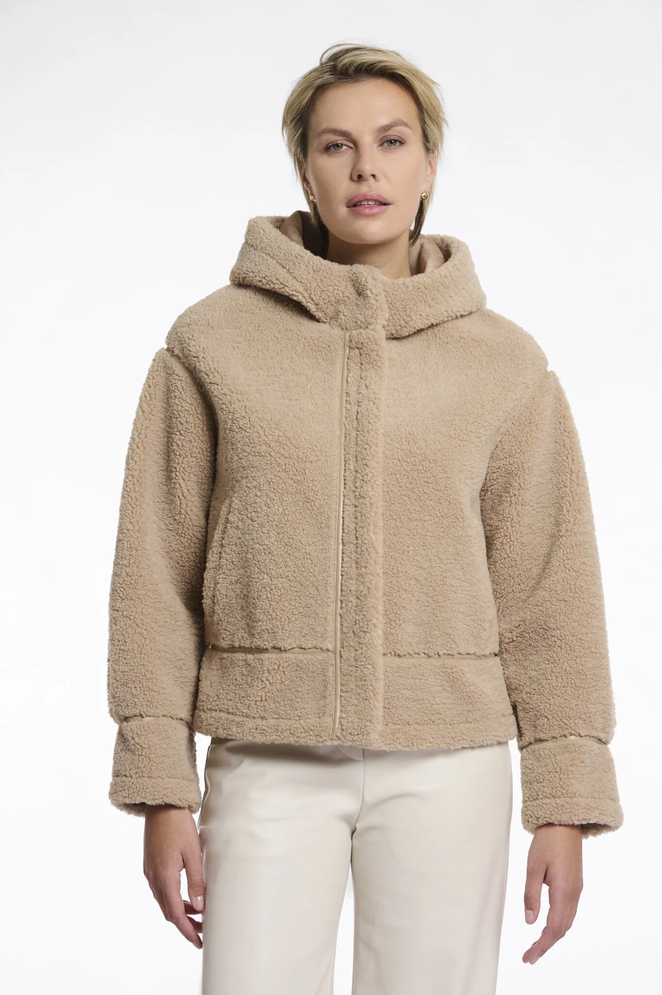 Rino & Pelle Felicia.7002511 rino en pelle hooded faux shearling jacket oat
