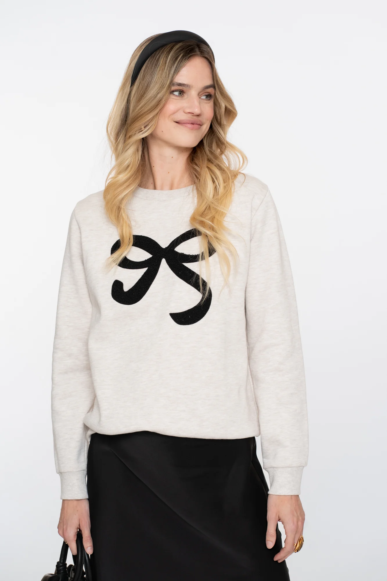 Geisha 52587-24 715 sweat h bow beige melange / black