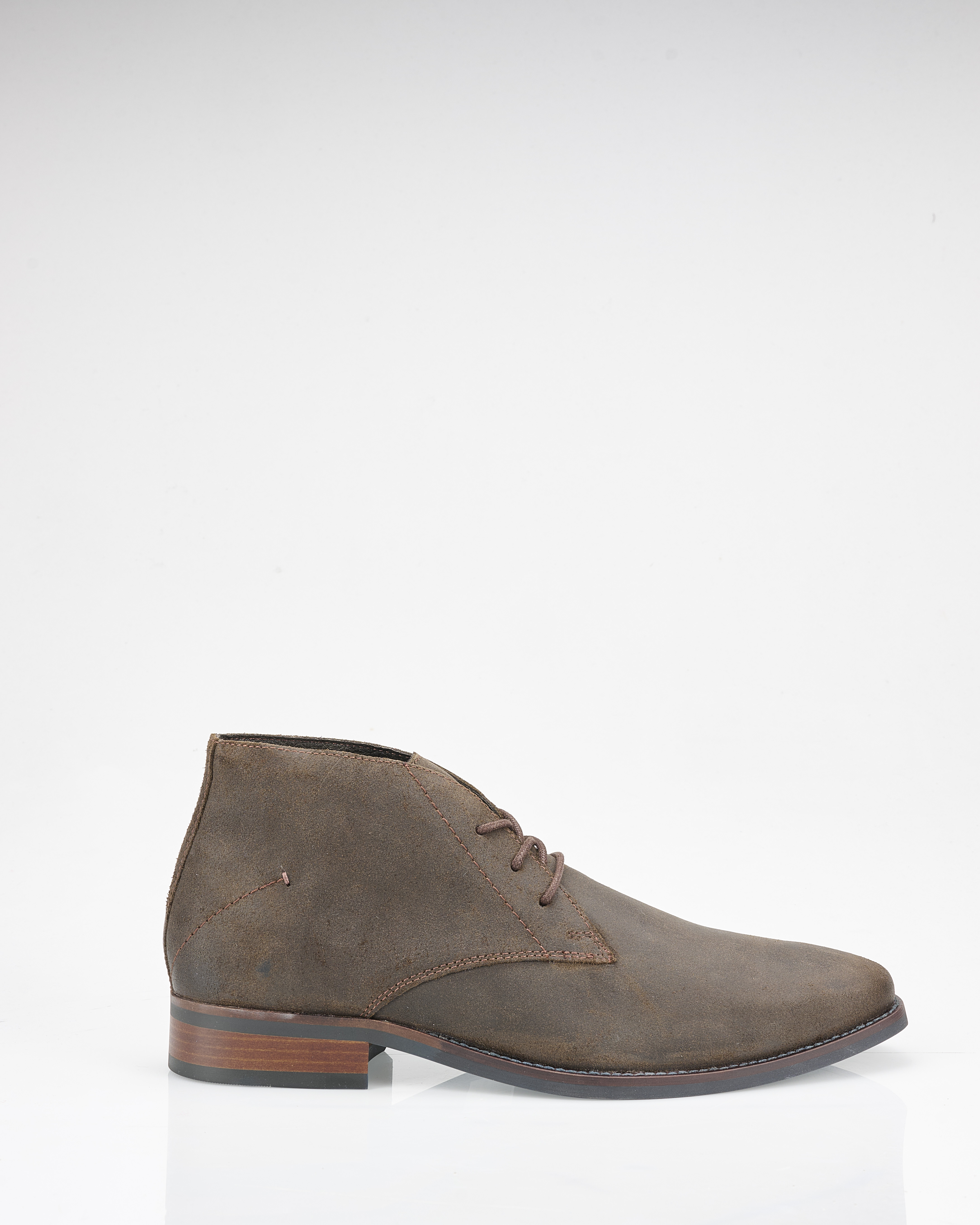 Recall casual shoe