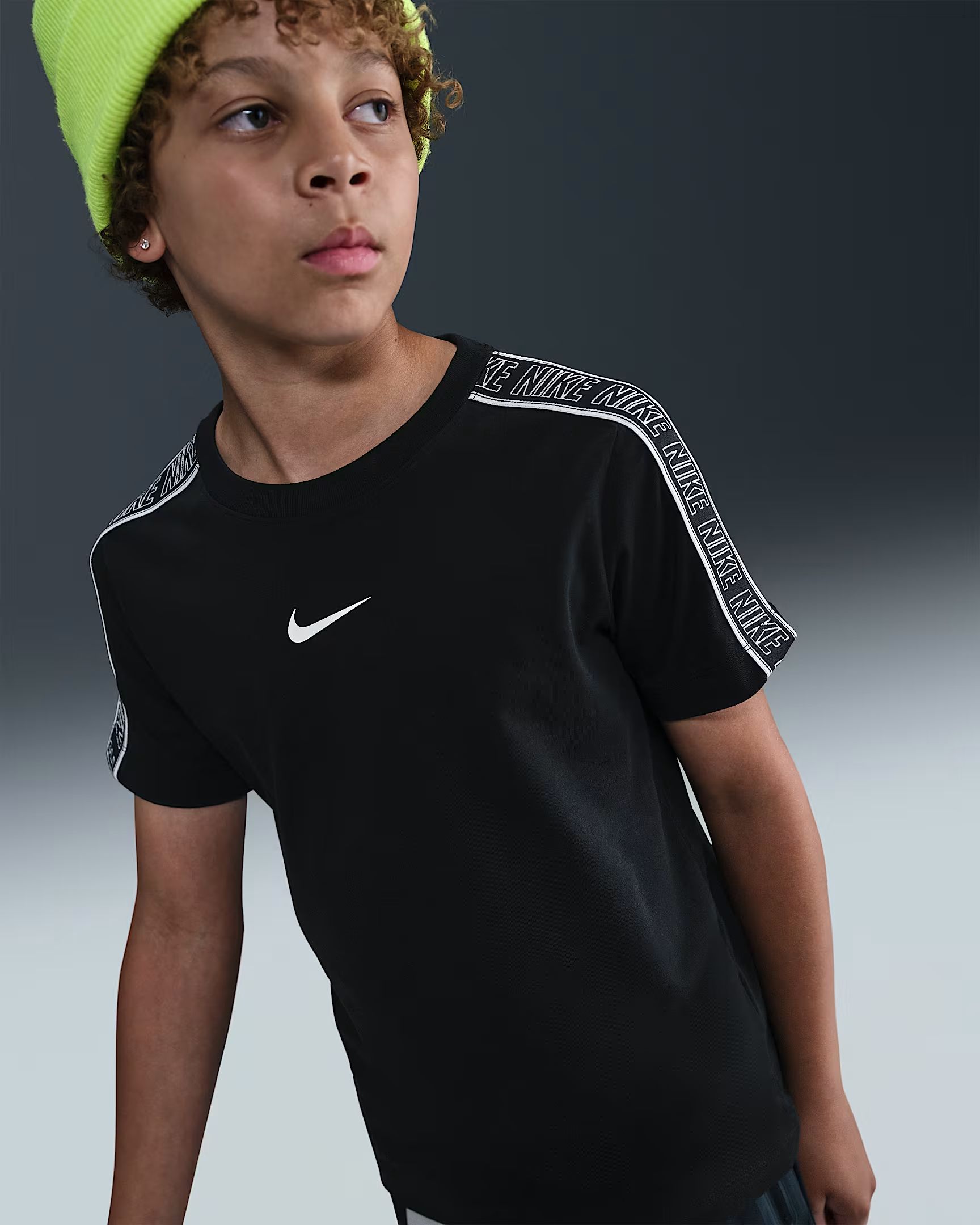 Nike k nsw tee club+poly 2 sport t-shirt korte mouw jongens -