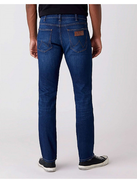 Wrangler Greensboro medium blue used stretch jeans W15QCJ027 large