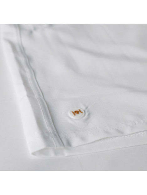 Q1905 Q short basel white QMR-2007-06 large