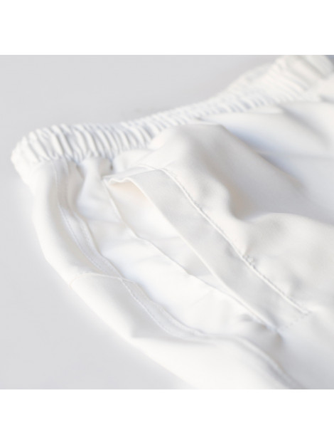 Q1905 Q short basel white QMR-2007-06 large