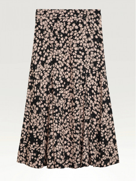 Catwalk Junkie SK Orchid Flower 2202024216 large