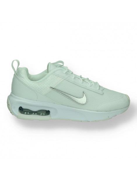 Women's air max axis casual sneakers from finish clearance line