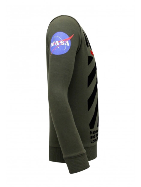 Local Fanatic Sweater nasa 11-6442 large