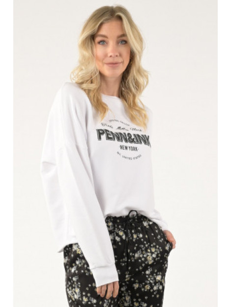 Penn & Ink Sweater wit large