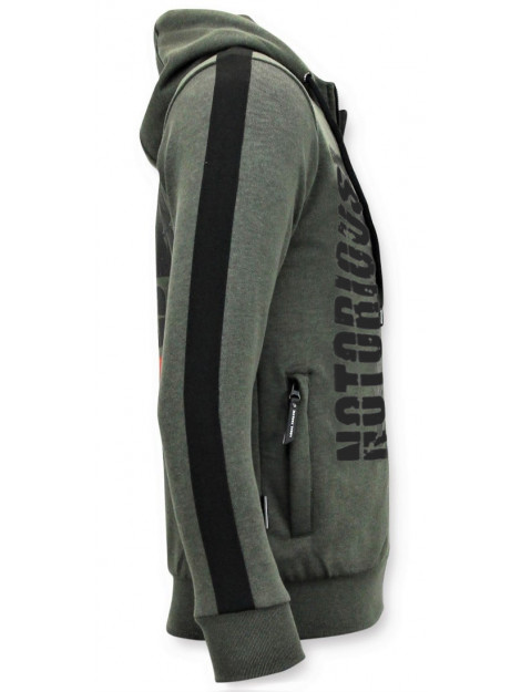 Local Fanatic Trainingspak conor notorious sport set 11-6246PG large