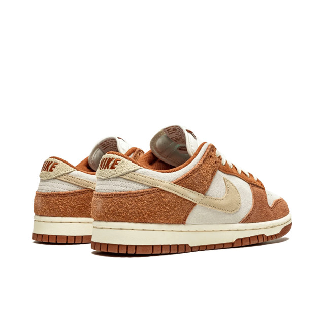 Nike Dunk low premium medium curry DD1390-100 large