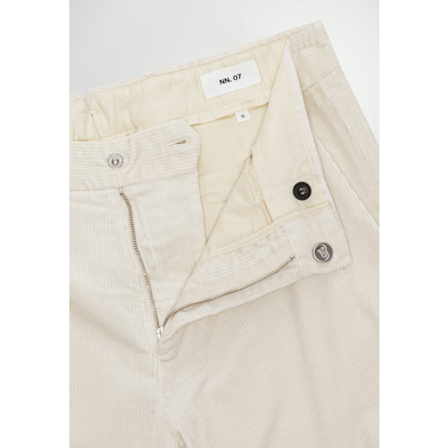 NN07 Chino Theo 1322 002 large