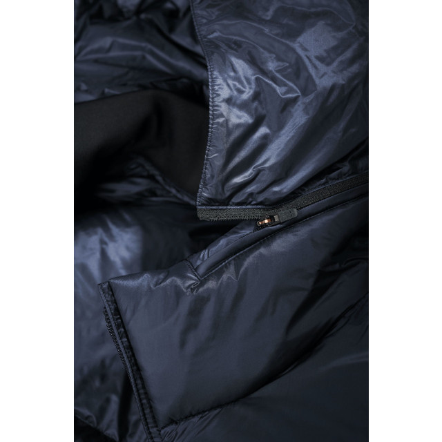UBR  7063  7063  large