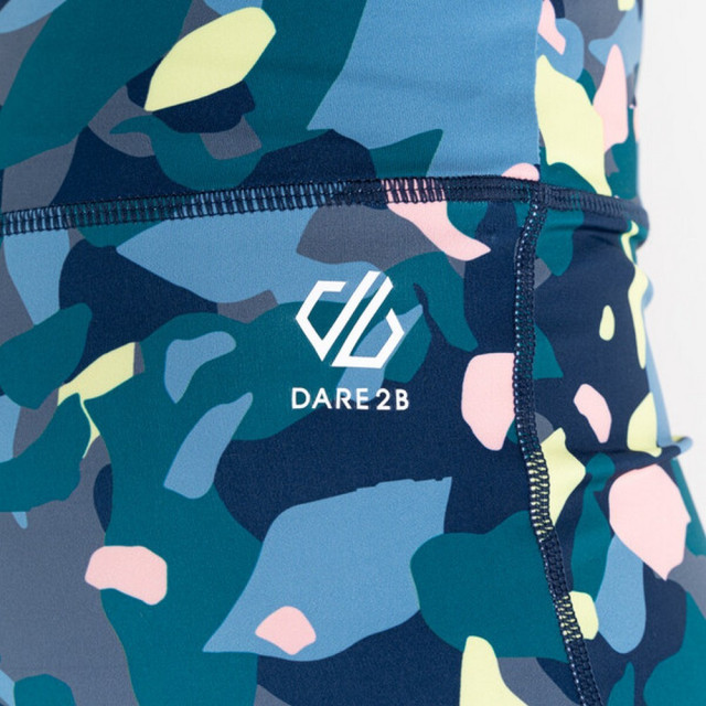 Dare2b Dames influential camo 7/8 legging UTRG8671_fortunegreen large