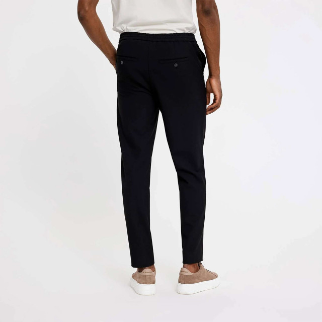 Plain Theo 285 black 40076-00101 black large