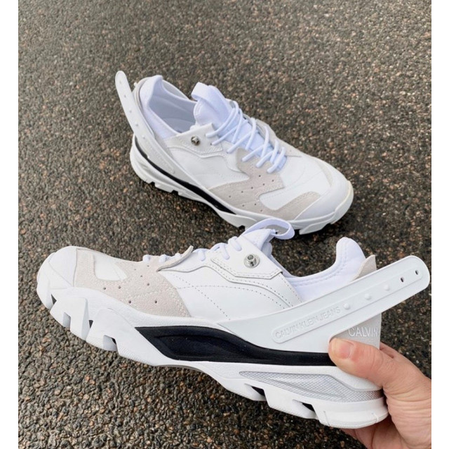 Calvin Klein Sneakers  large
