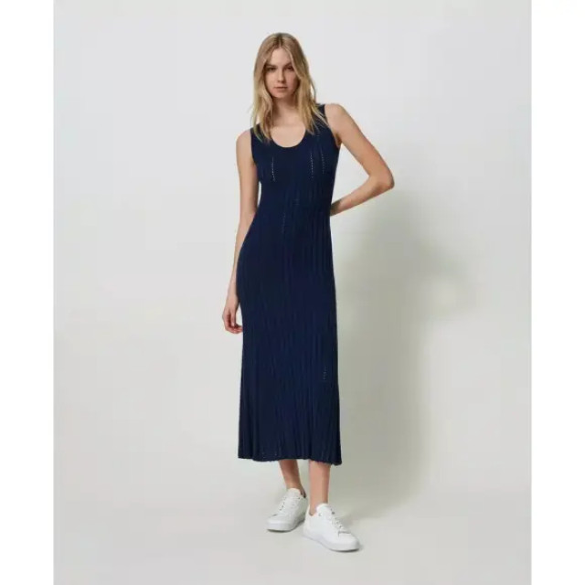 Twin-set Lange jurk van gemengd stiksel en kabeltricot 241LL37BB large Twin-set Lange jurk van gemengd stiksel en kabeltricot 241LL37BB large