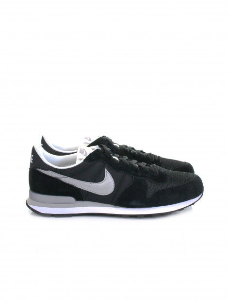 nike sneakers zwart