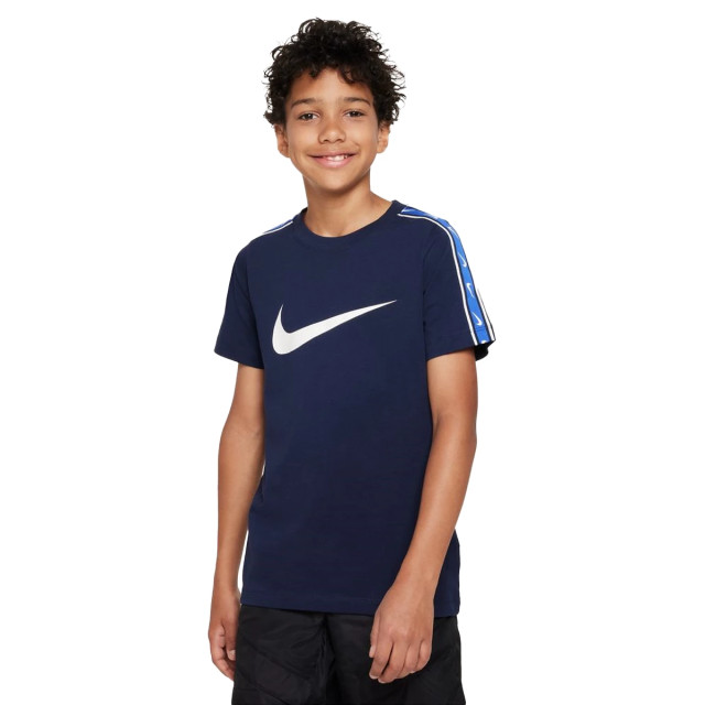 Nike Sportswear repeat t-shirt 128562 large