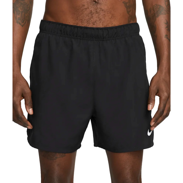 Nike Dri-fit challenger short 126478 large Nike Dri-fit challenger short 126478 large