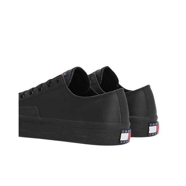 Tommy Hilfiger Lace sneaker lace-sneaker-00050521-black large