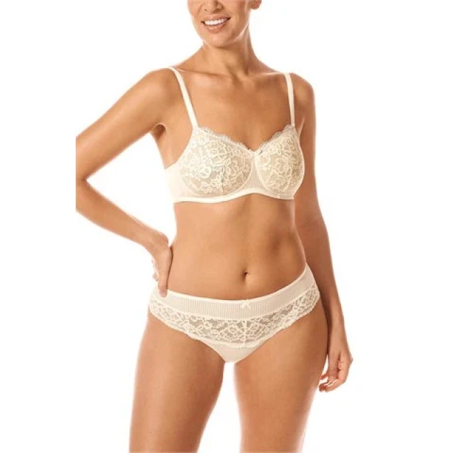 Amoena Kyra sbp voorgevormde prothese bh kyra sbp off white 9143977509205 large