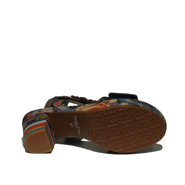 Laura Vita Nellao 05 Nellao 05 large