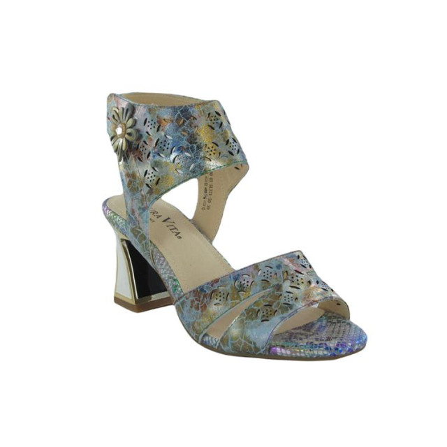 Laura Vita Jacbo 06 jacbo 06 large