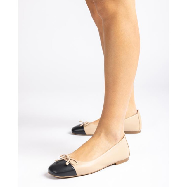 Unisa Belle Ballerina's Beige Belle large