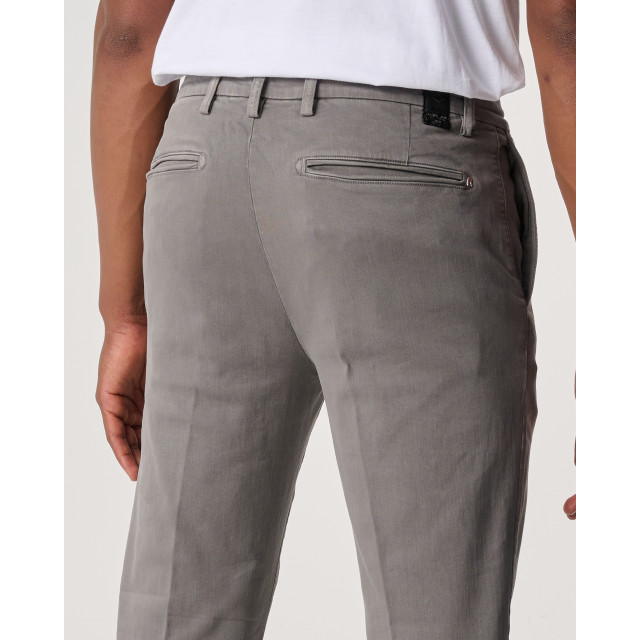 Replay Benni hyperflex chino 094367-001-31/32 large