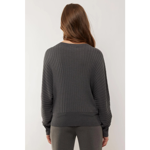 Jacqueline de Yong Edelin trui 24NAG04-408 large