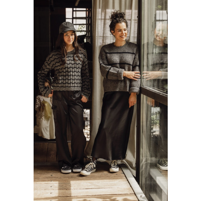 Looxs Revolution Cargo broek satijn voor meisjes in de kleur 2433-5679-099 large