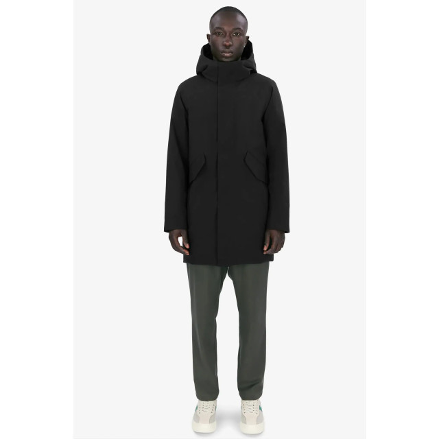 Elvine Hjalmar black 330 343 330 343 large