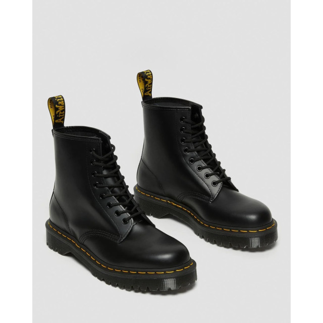 Dr. Martens 1460 bex smooth 25345001 large