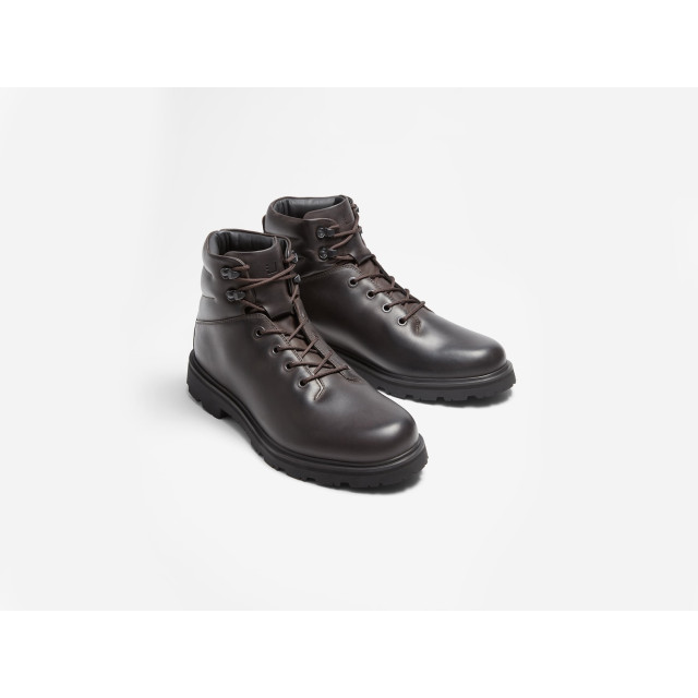 UBR 9002  9002  large