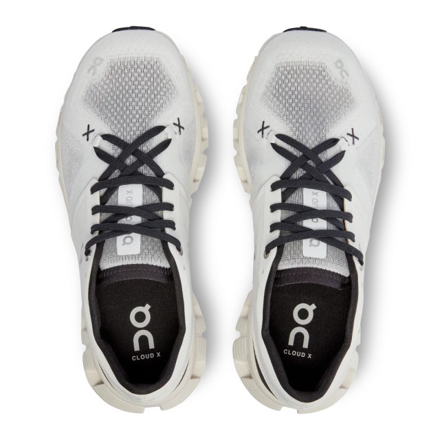 On Running Hardloopschoenen dames 60.98697 large