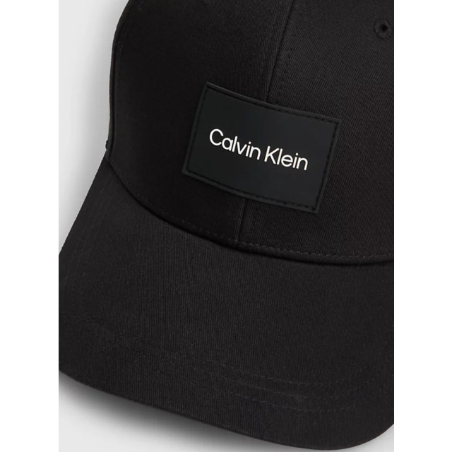 Calvin Klein Skate cap KM0KM00983 large