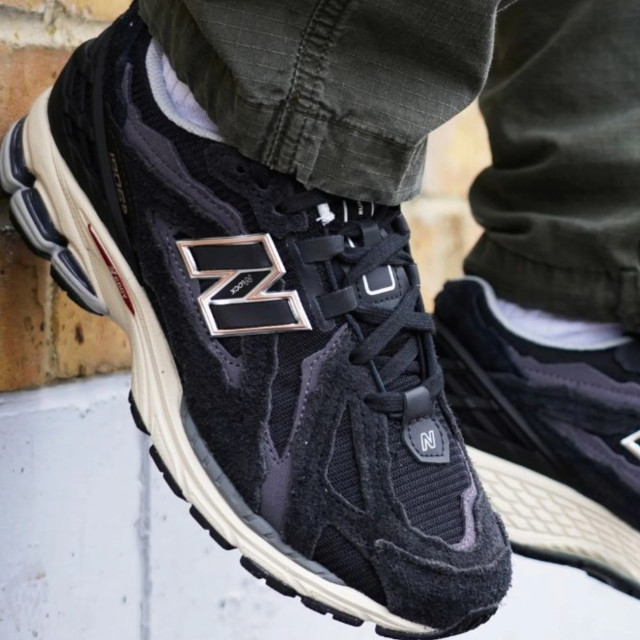 New Balance M1906DD Sneakers Zwart M1906DD large