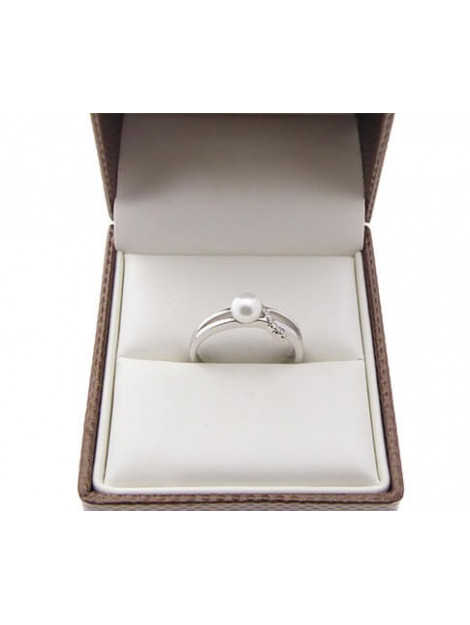 Christian Diamanten en parel ring 89C43-1871JC large