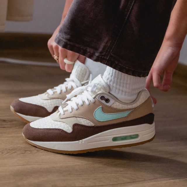 Nike Air max 1 crepe hemp 2022 FD5088-200 large