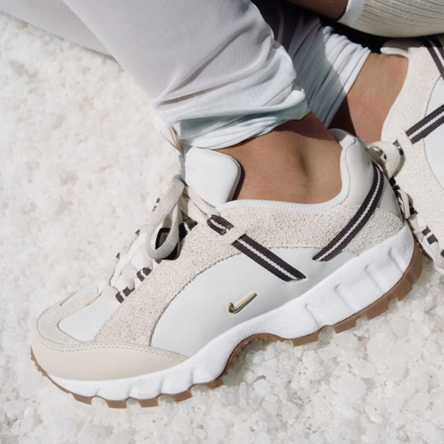 Nike Air humara lx jacquemus (w) DR0420-001 large