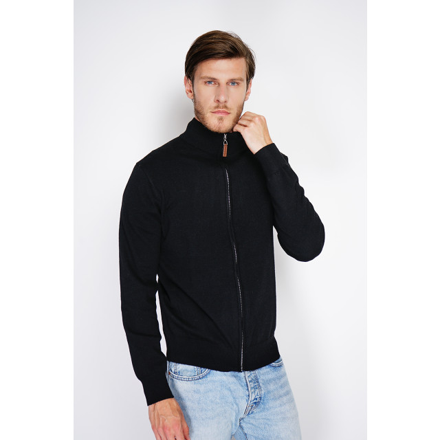 William de Faye Vest - WFM146_Black large