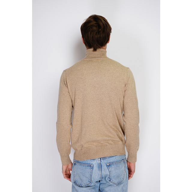 William de Faye Coltrui - WFM143_Camel large