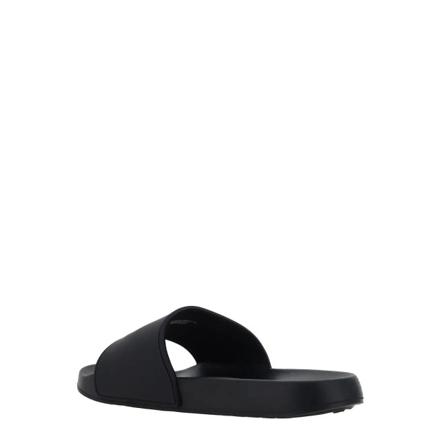 Moose Knuckles Logo icon sport slides 156088633 large
